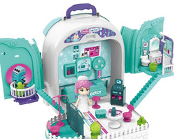DUŻY OTWIERANY DOMEK Z LALKA W PLECAKU I ZESTAW LEKARZ DOKTOR DO ZABAWY 3w1