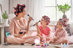 ZESTAW KOSMETYKÓW DO MAKIJAŻU I MANICURE NAKLEJKI NA PAZNOKCIE DLA DZIECI