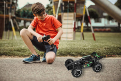 AUTO zdalnie sterowany NA PILOTA DUŻY Samochód RC MONSTER WYTRZYMAŁY DRIFT