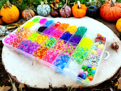 GUMKI DO ROBIENIA BRANSOLETEK ZESTAW w pudełku ZAWIESZKI LITERKI KORALIKI