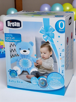 PLUSZOWY MIŚ USYPIACZ PROJEKTOR GWIAZD MUZYCZNA LAMPKA NOCNA I MELODIE BLUE