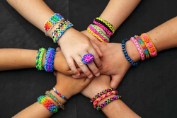 GUMKI DO ROBIENIA BRANSOLETEK ZESTAW KREATYWNY w kuferku AKCESORIA XXL