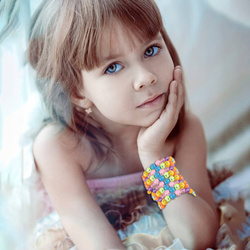 KORALIKI ZESTAW KREATYWNY ZESTAW DO TWORZENIA BRANSOLETKEK DLA DZIECI