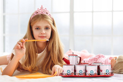 ZESTAW DO HERBATKI METALOWY W KWIATKI DLA DZIECI