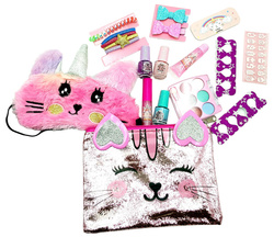 ZESTAW KOSMETYKÓW DO MAKIJAŻU I PAZNOKCI XXL Maska