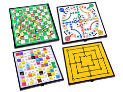 GRA Zestaw gier 18w1 Gry Planszowe Szachy Warcaby