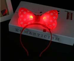 ŚWIECĄCA OPASKA KOKARDA DLA DZIEWCZYN CZERWONA NA BAL IMPREZĘ