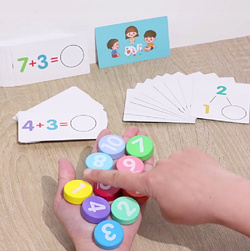 GRA Z KARTAMI DO NAUKI LICZENIA DODAWANIE ODEJMOWANIE DLA DZIECI MONTESSORI