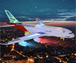 SAMOLOT PASAŻERSKI JEŹDZI GRA ŚWIECI DŹWIĘK zabawka DUŻY 45 A380 diody LED